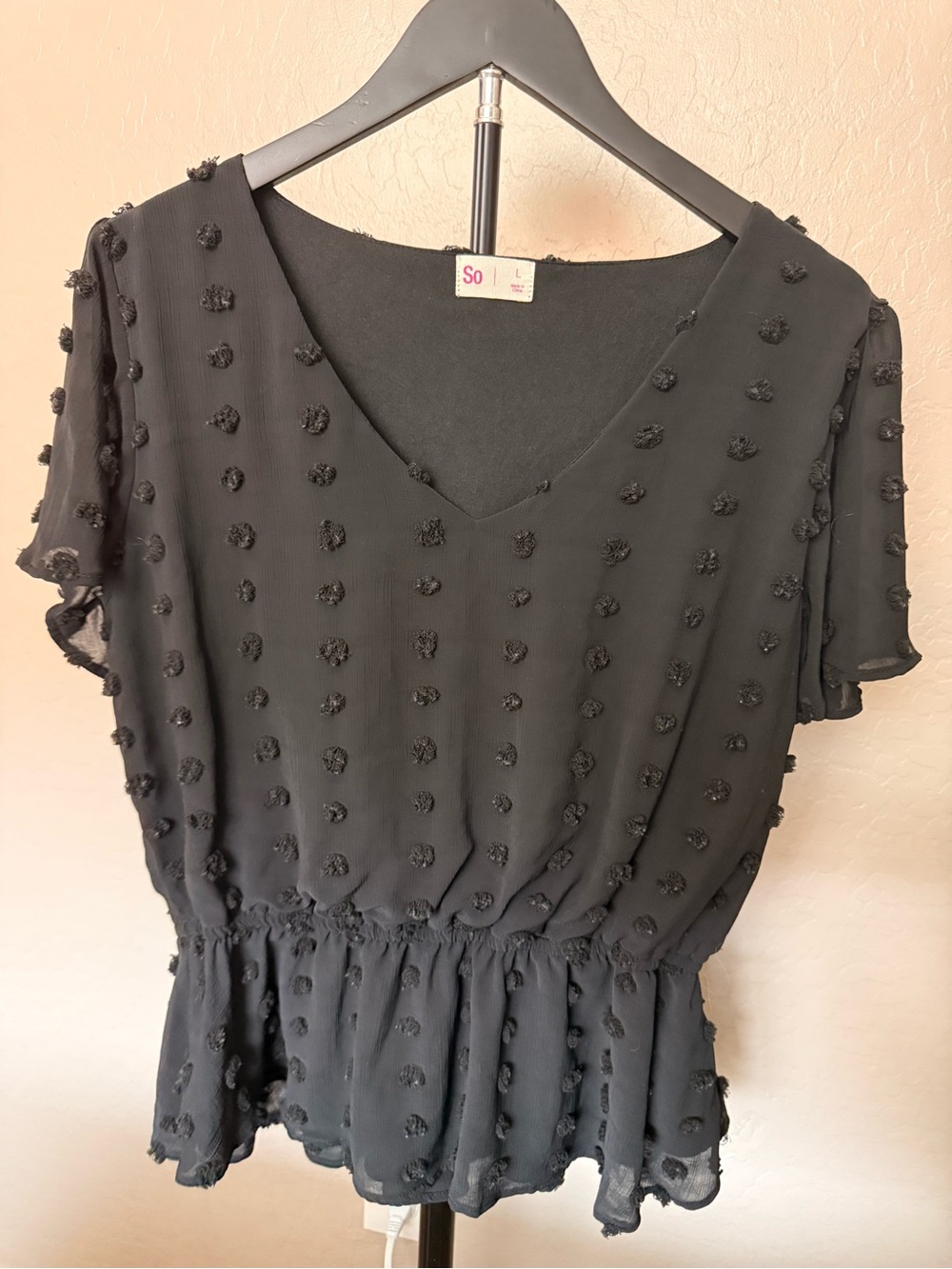 SO Black Dotted V-Neck Peplum Top